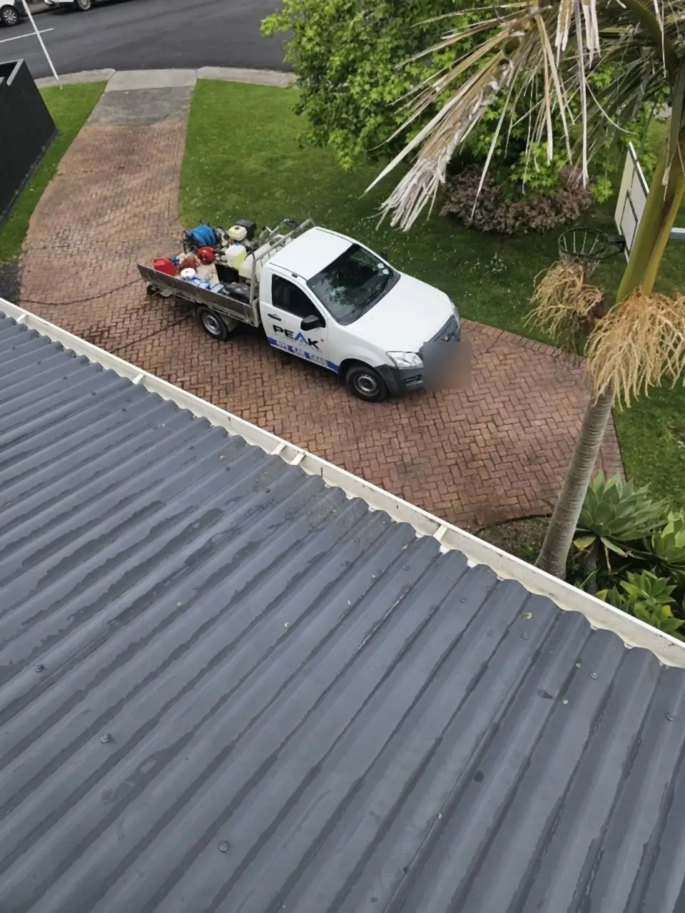 After: The same roof edge and gutter clean